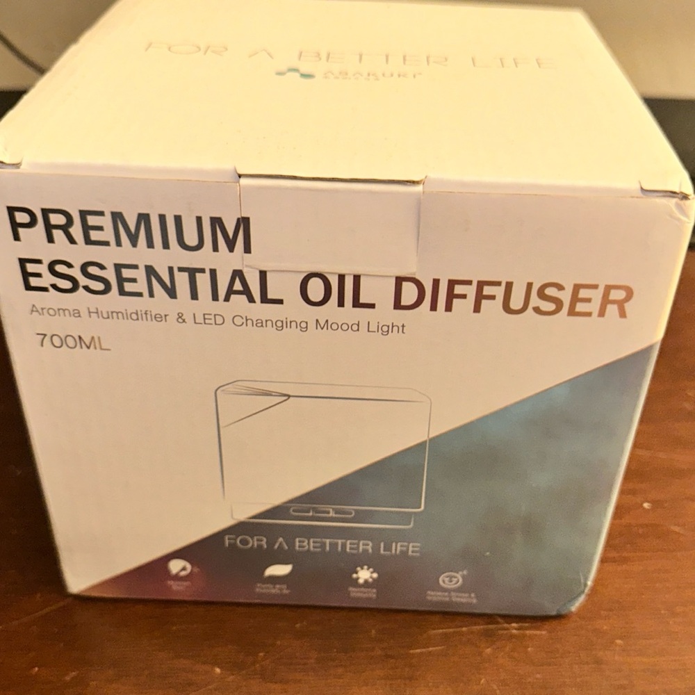 Essential oil diffuser